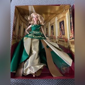 Barbie Collector 2011 Holiday Doll